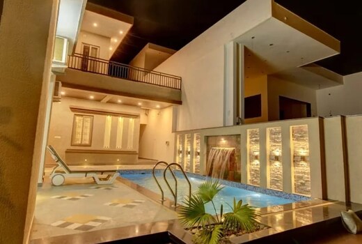 Yasho Villa Entire 6 BHK with Private Swimming Pool