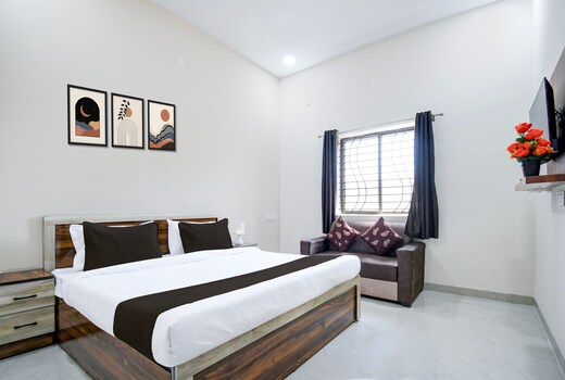 Hotel O KVR snuggle