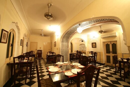 Khatu Haveli and Homestay