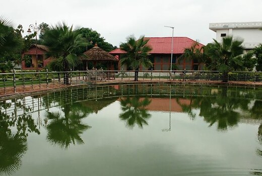 Hamsafar Resort
