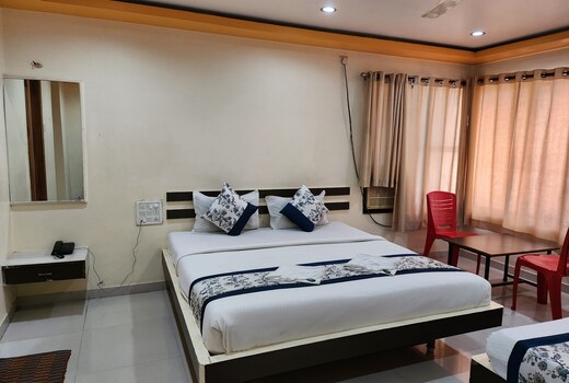 KDM Hotel Sai Geeta