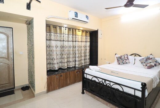 Pinaki Comfort Stay Ratan Priya Residency