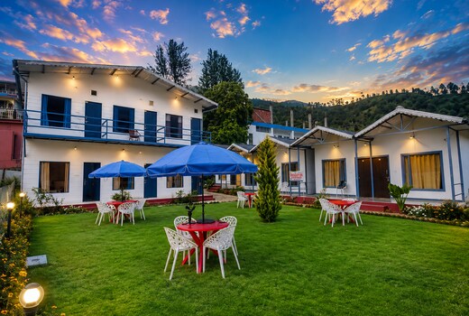 Friendship inn hotel and resorts