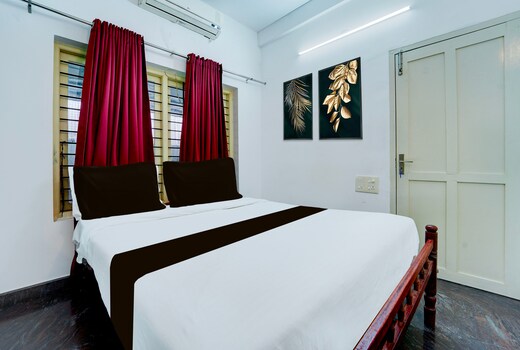 Hotel O Chembumukku Kakkanad