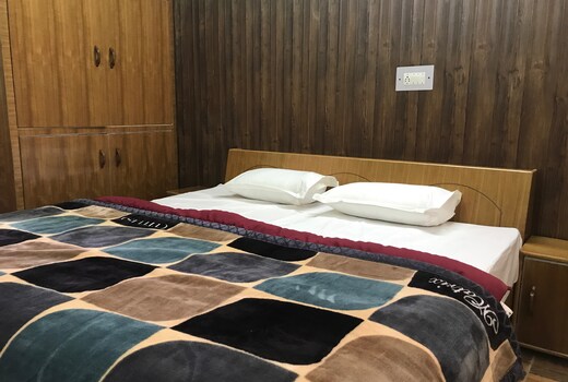 Sky Hills | Mountain-view Rooms