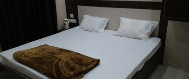 HOTEL MIDTOWN
