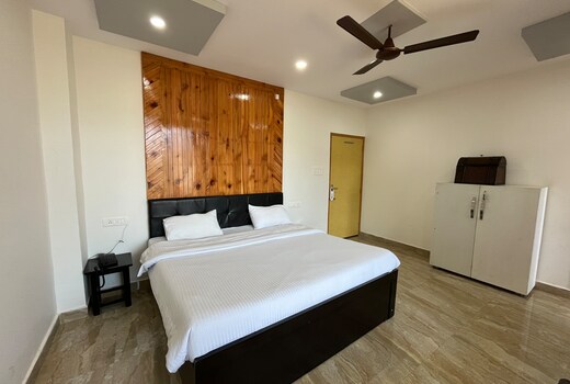 Bogchi Hotel