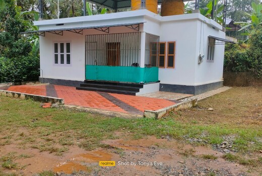 Karapuzha Serene Homestay