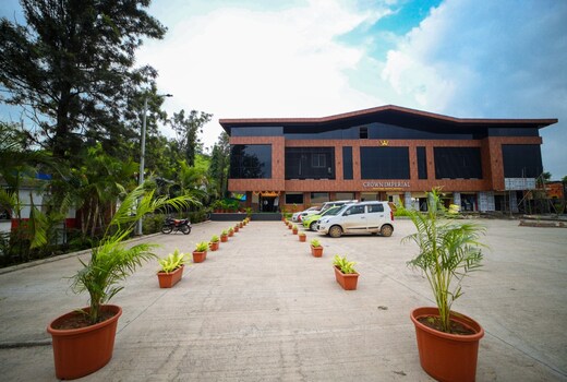 Hotel Crown Imperial