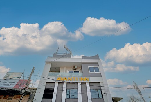 AVANTI INN