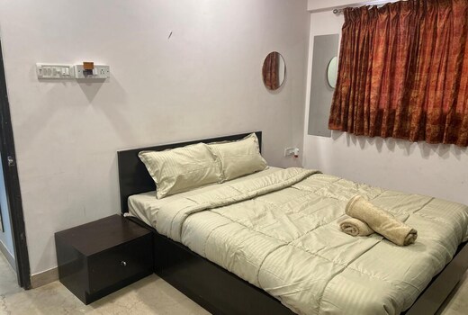2bhk with Pvt Decks near sea