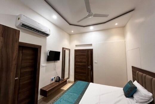 Manan Homestay...