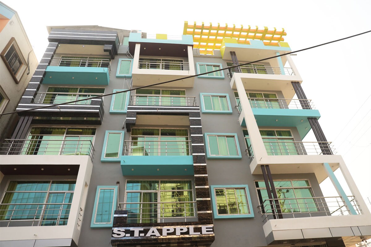 Hotel S.T. Apple
