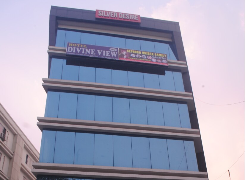 Hotel Divine View