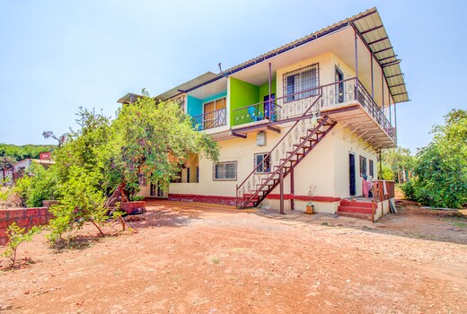Sai Strawberry Farm House