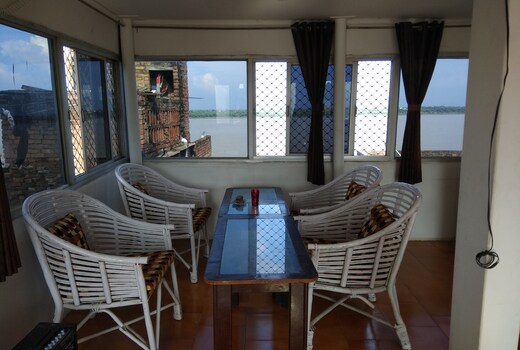 EastSons Guest House