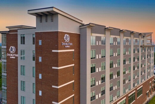 DoubleTree by Hilton Asheville Downtown