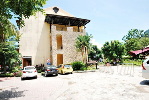 ZEN Rooms Basic Pantai Kok