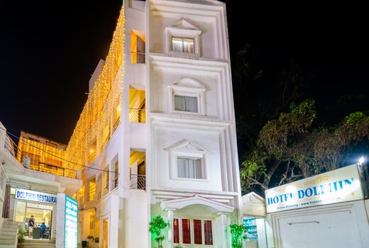Hotel Dolphin Puri - 180 mtrs from Beach