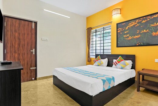 Parkside Residency | Rooms in a Homestay