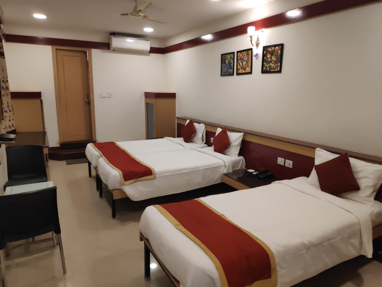 Main gallery