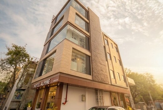 Hotel Alpine