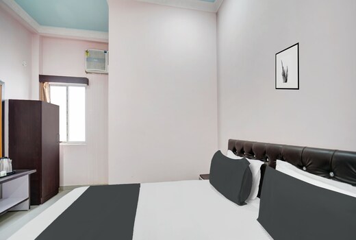 HOTEL O SAINI INN