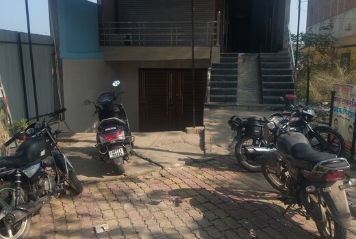 Hotel Akabrpur town house