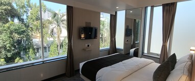 Hotel Pearl Residency Thane