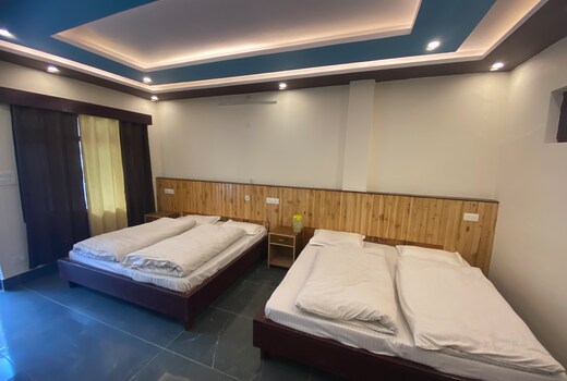Hotel Kailash