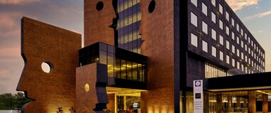 Essentia Luxury Hotel