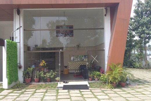 HOTEL FINE PALACE