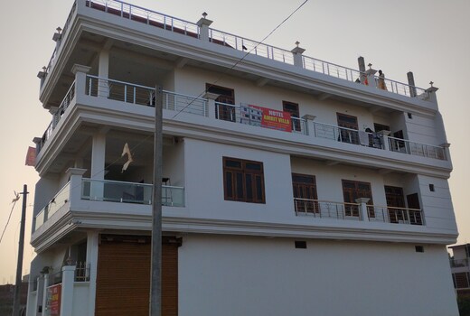 Hotel Amrit villa