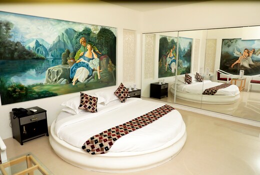 KUTTIES RESIDENCY