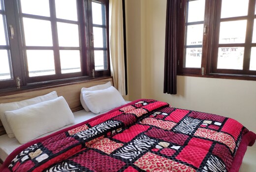 Hotel Blue Mountain