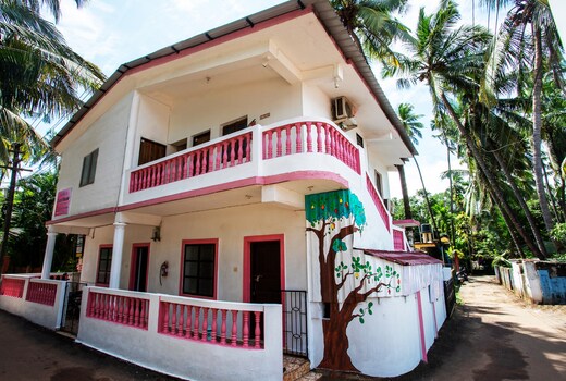 Bella's Guest House