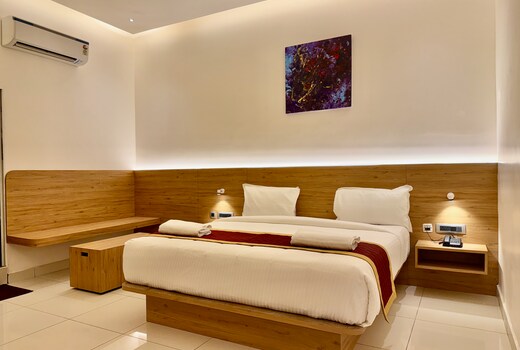 Triviera Hotel
