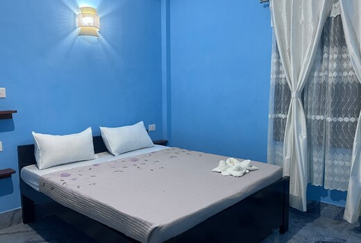 PHL home stay