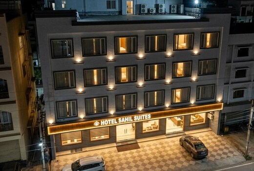 Hotel Sahil Suites
