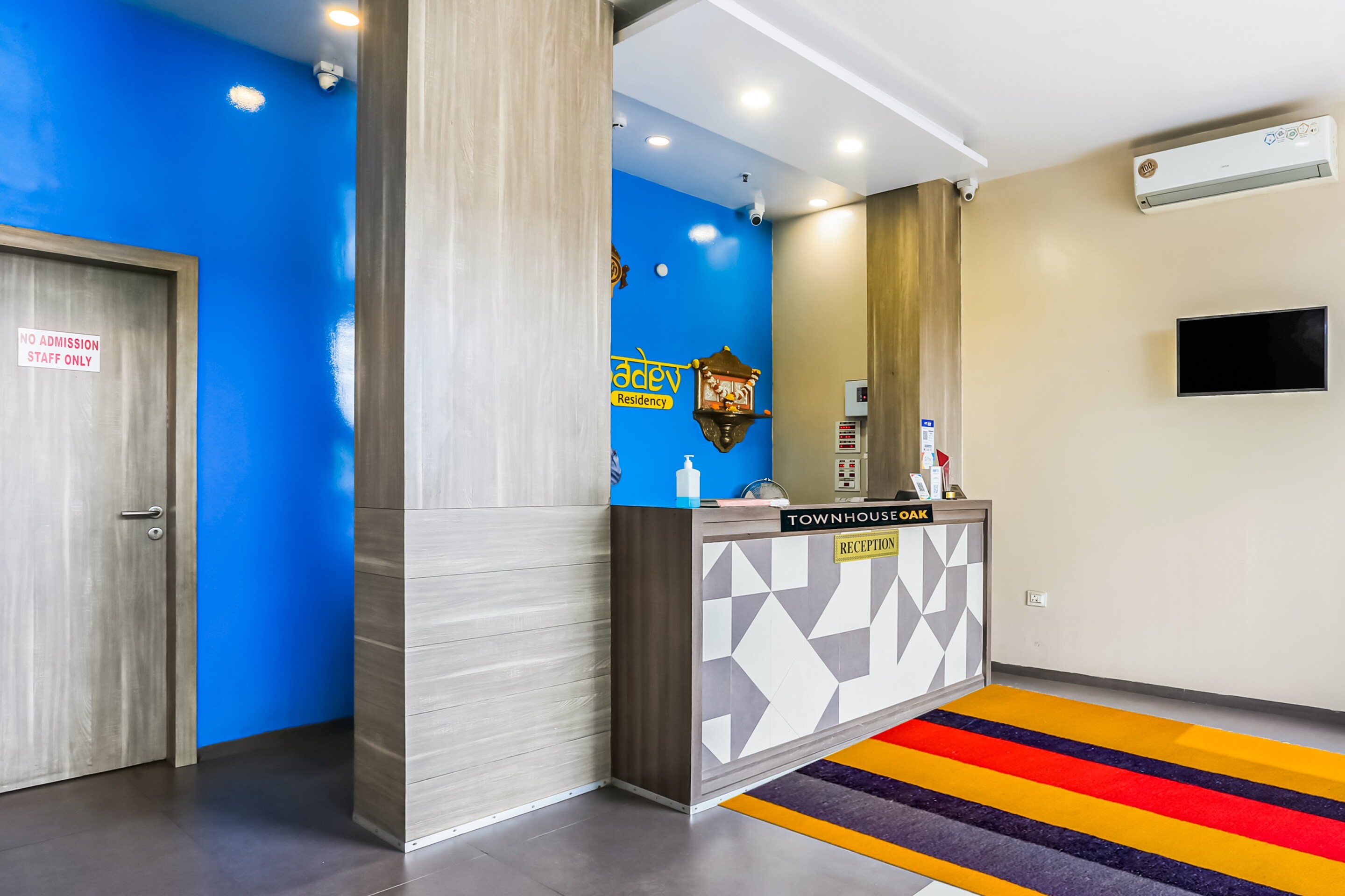 Hotel O Mahadev Residency