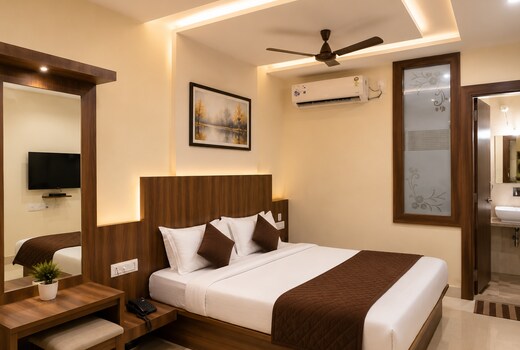 Hotel Avadh Shree