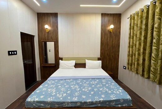 Shri Ladli Stays Inn