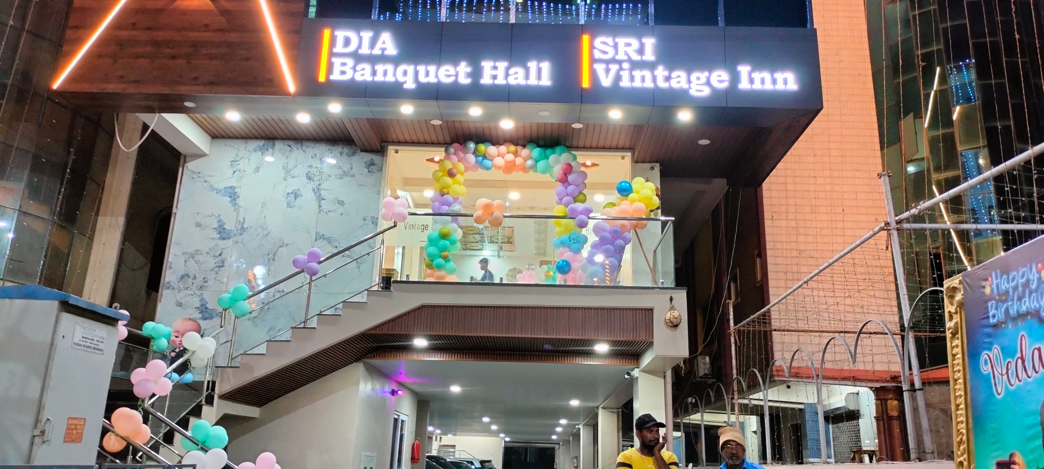 Hotel Sri Vintage Inn