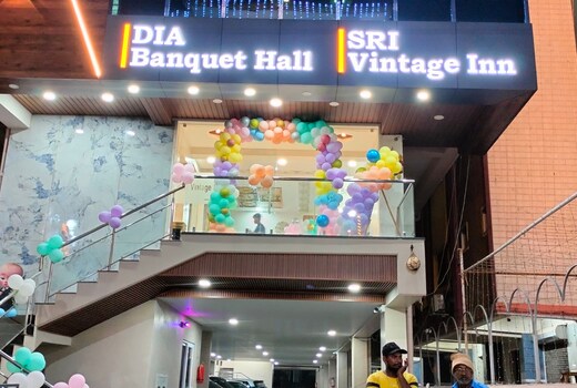 Hotel Sri Vintage Inn