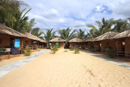 Blue Corner Guest House and Restaurant