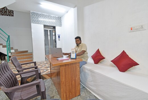 Mariyal Home Stay
