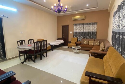 Visitors Lounge by MMG - 2BHK Penthouse Paramount Hills