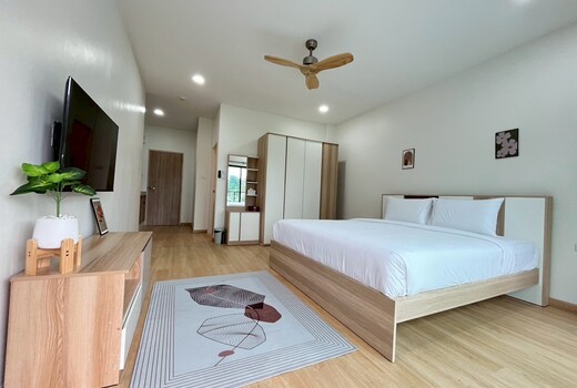 Hill Bay Suites Hotel