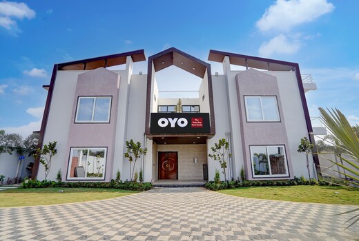 HOTEL O THE RUBY RAYS FARMHOUSE