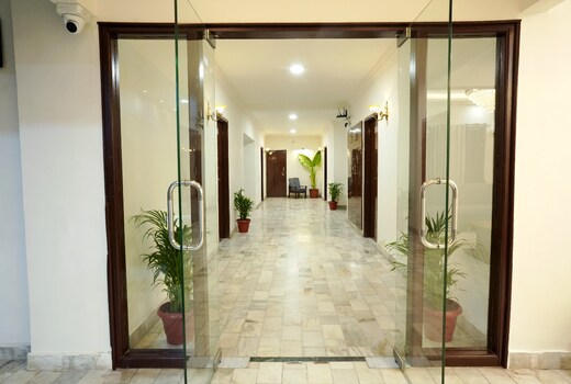 Hotel 7 CR